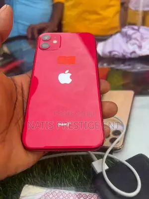 Apple iPhone 11 128 GB Red