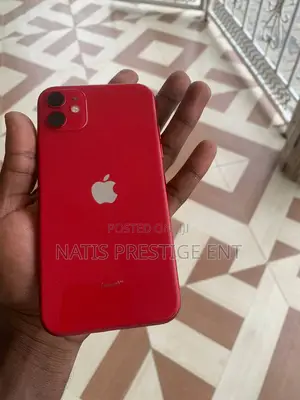 Apple iPhone 11 128 GB Red
