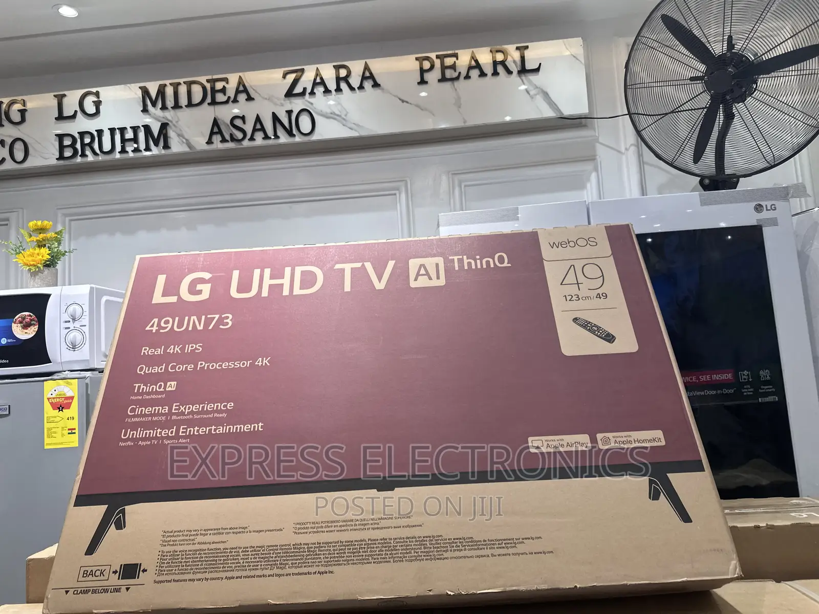 LG UHD Smart Screen 49”UN7340