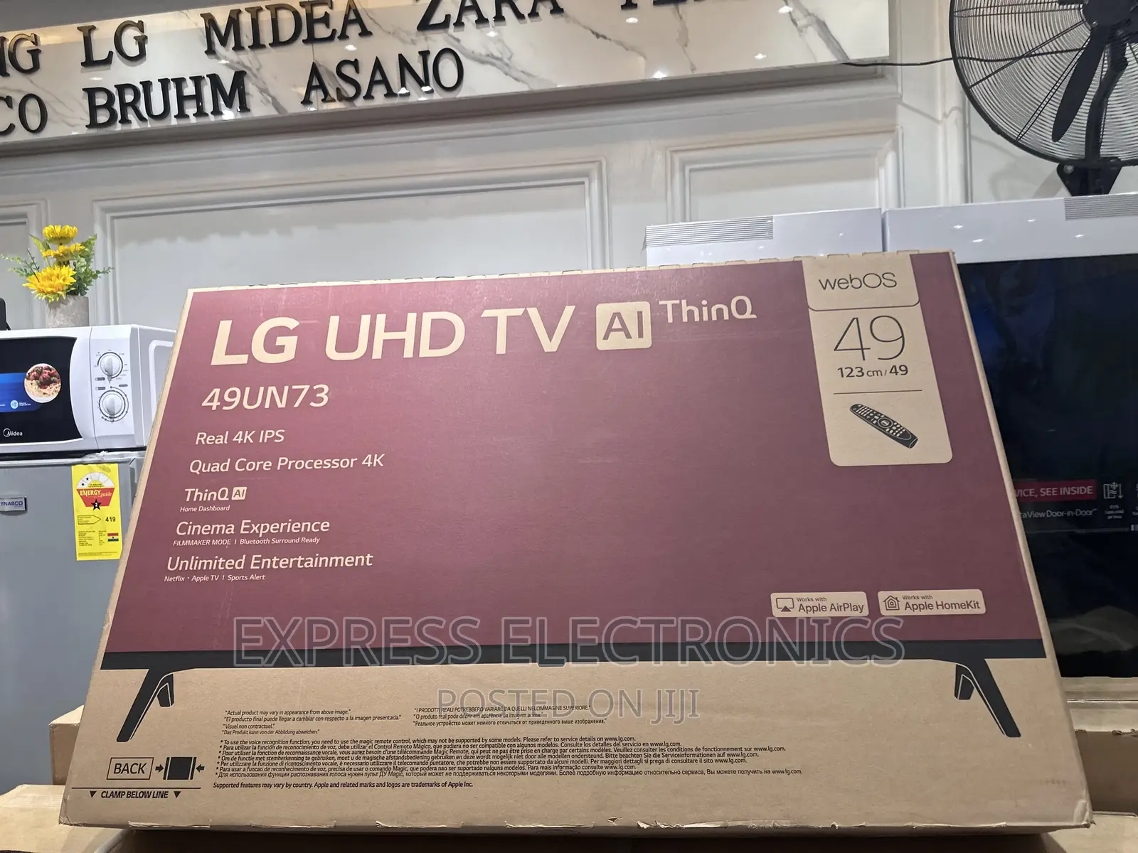 LG UHD Smart Screen 49”UN7340