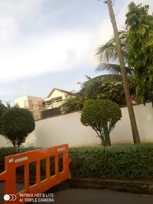 4bdrm House in Abelemkpe for sale