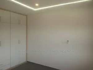 4bdrm House in Abelemkpe for sale