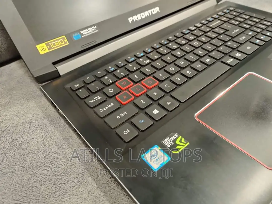 Laptop Acer Predator Helios 300 16GB Intel Core I5 SSHD+SSD 1.5T
