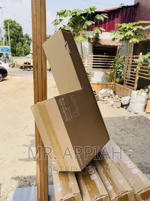 Fresh in Box Samsung B550 Bluetooth Electric Sound Bar.