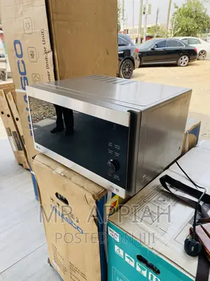 Classic Designed LG MH8265GIS Electric Microwave Oven.