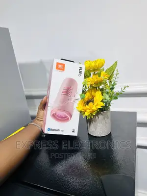 Flip 6 Chargeable Bluetooth Speaker  Gorgeous Design