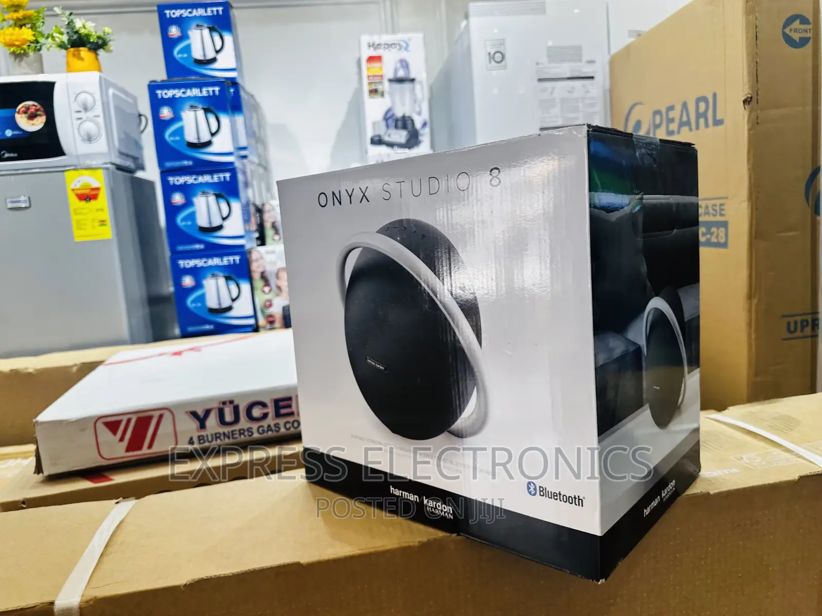 Gorgeous Sleek Bluetooth Speaker Onyx 8 Black