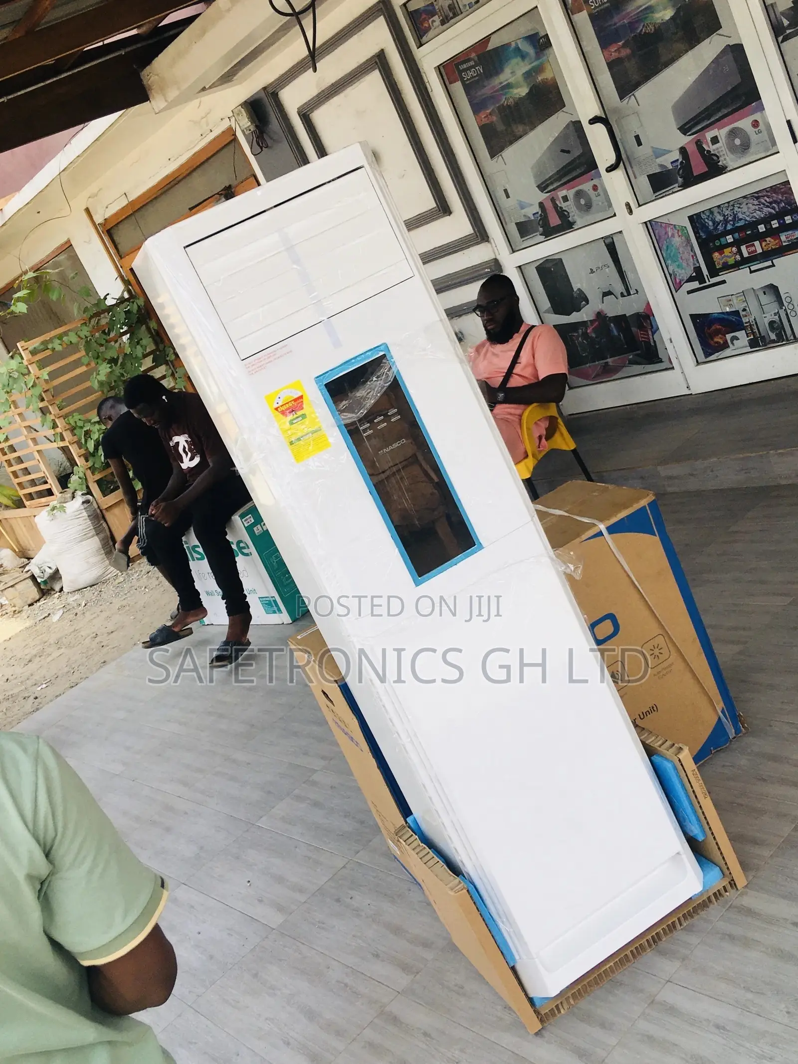 2.5hp Nasco Standing Floor Airconditioner + Gas Burner