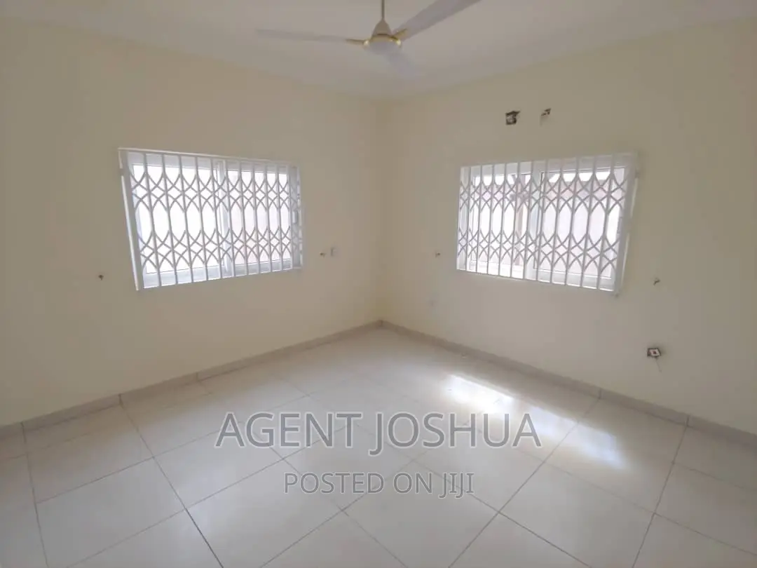 5bdrm House in Manet Court Estate, Spintex for rent