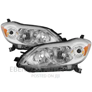Toyota Matrix 2009,2010,2011,2012,2013 Headlights