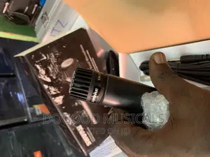 Shure SM57 Cord Microphone