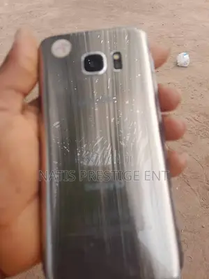 Samsung Galaxy S7 32 GB Gold