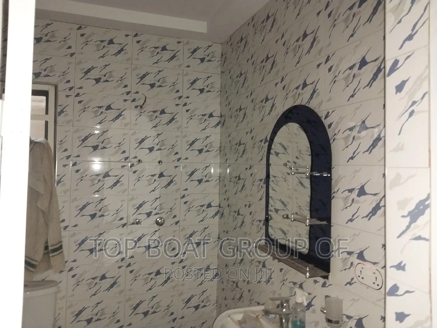Furnished 4bdrm House in Top Boat Estate, Kumasi Metropolitan for sale