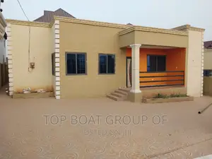 Furnished 4bdrm House in Top Boat Estate, Kumasi Metropolitan for sale