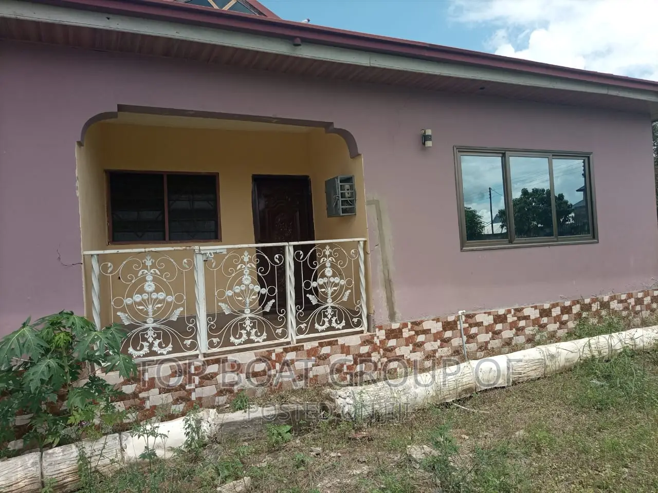 Furnished 3bdrm House in Top Boat Estate, Kumasi Metropolitan for sale