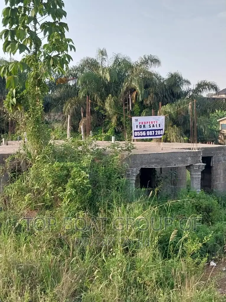 4bdrm House in Top Boat Estate, Kumasi Metropolitan for sale