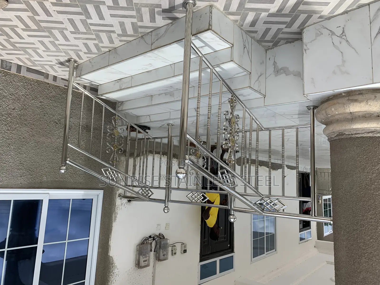 Stainless Balustrade and Gold Design