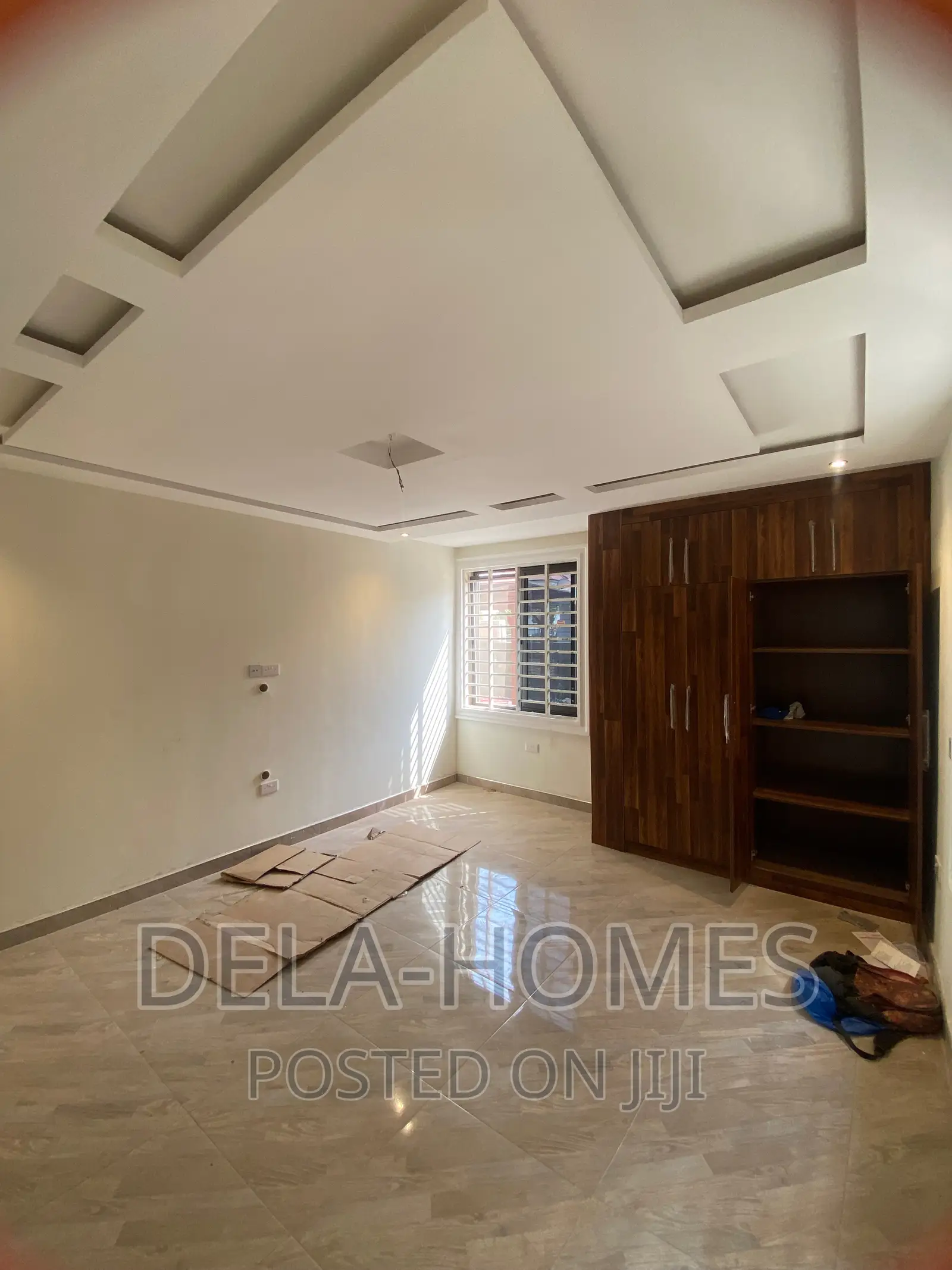 3bdrm Apartment in Lakeside Estate, Ashaley Botwe for rent