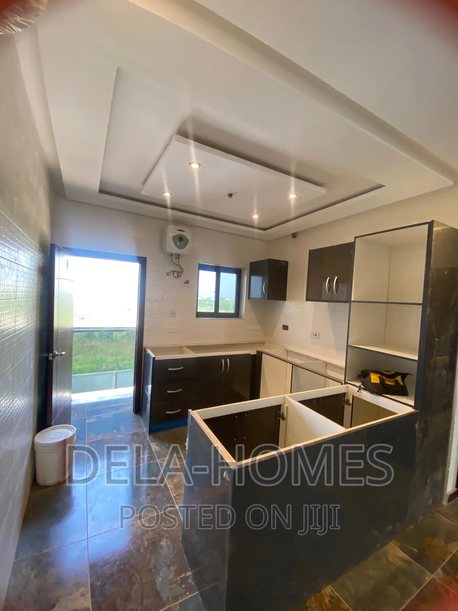 3bdrm Apartment in Lakeside Estate, Ashaley Botwe for rent