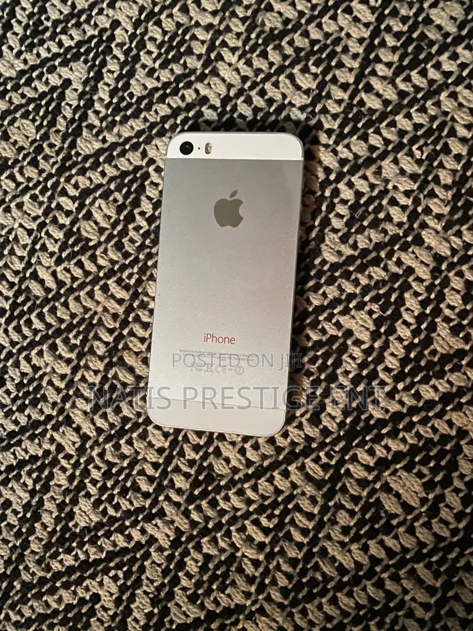 Apple iPhone 5s 16 GB Gold