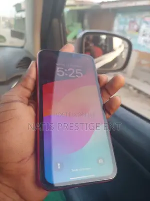 Apple iPhone XR 64 GB Red