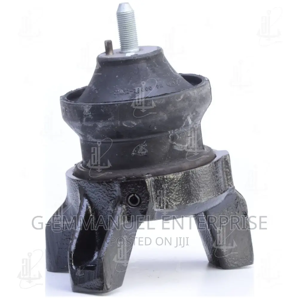 HYUNDAI Santa Fe 2010-12 Engine Seat Right. Original Parts.