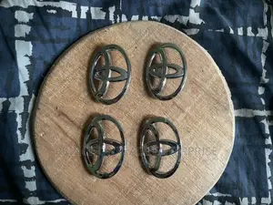 Toyota Wheel Cover Crown