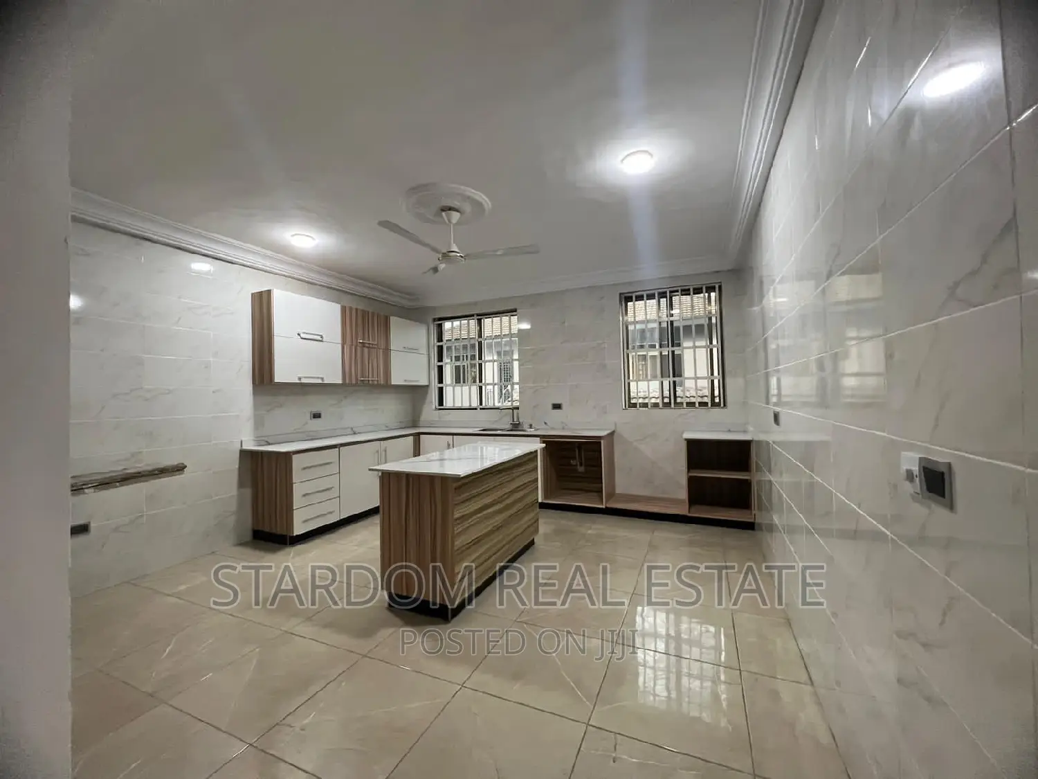3bdrm Apartment in Adjiriganor for rent