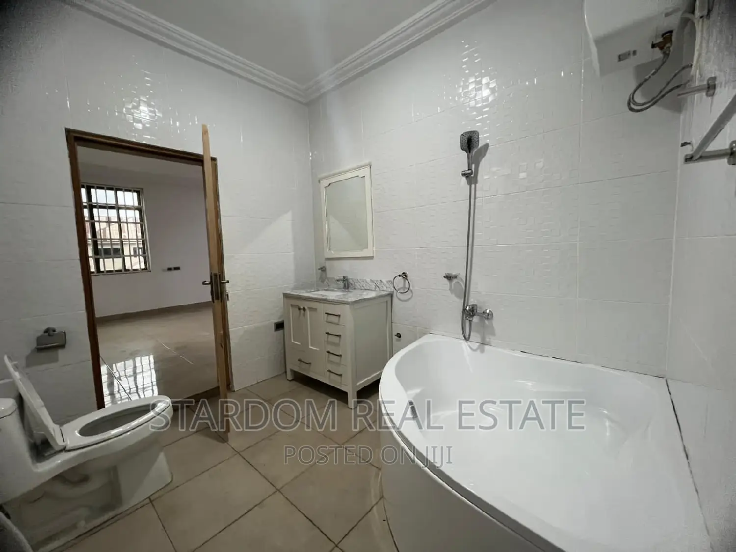 3bdrm Apartment in Adjiriganor for rent