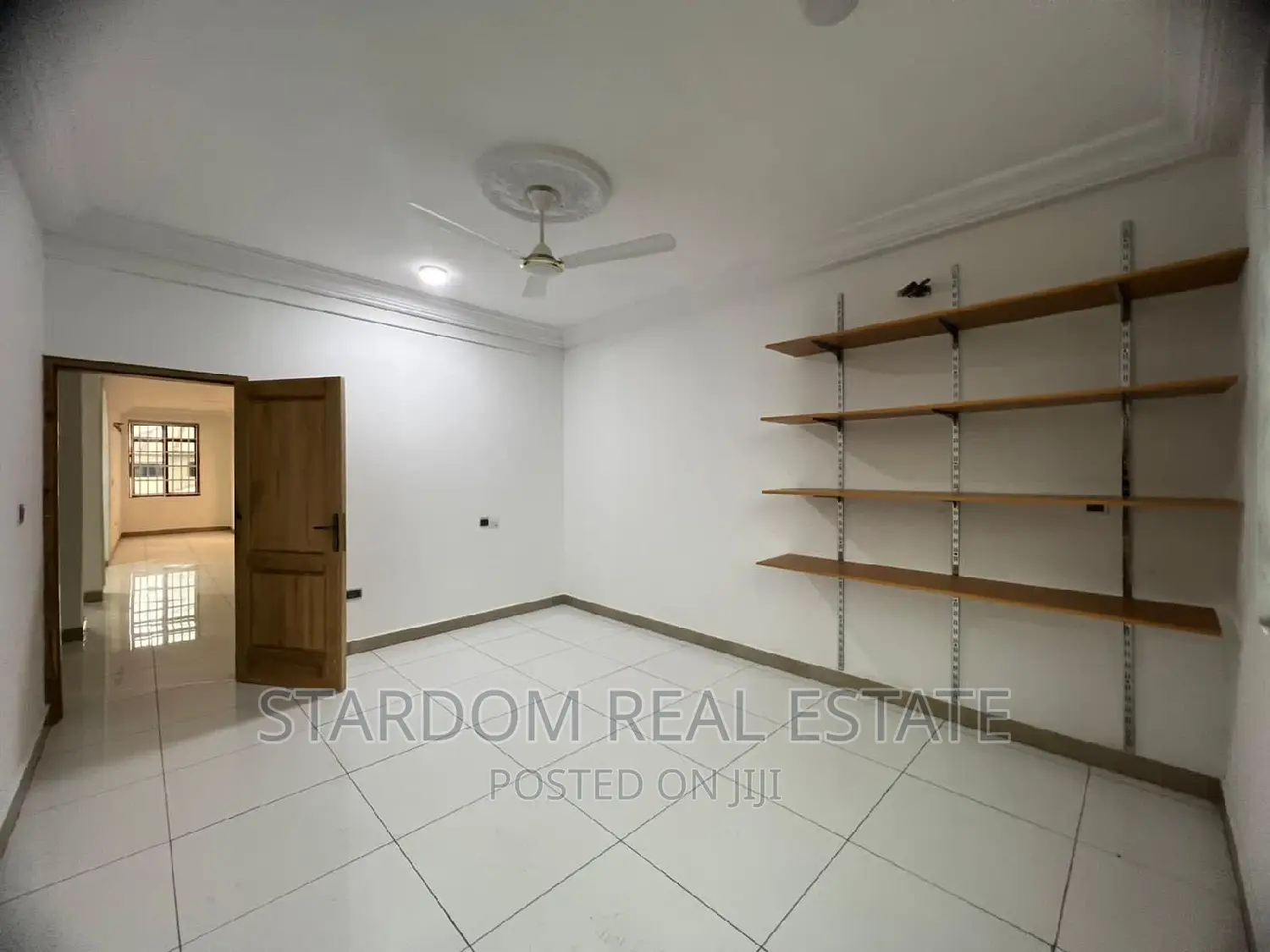 3bdrm Apartment in Adjiriganor for rent