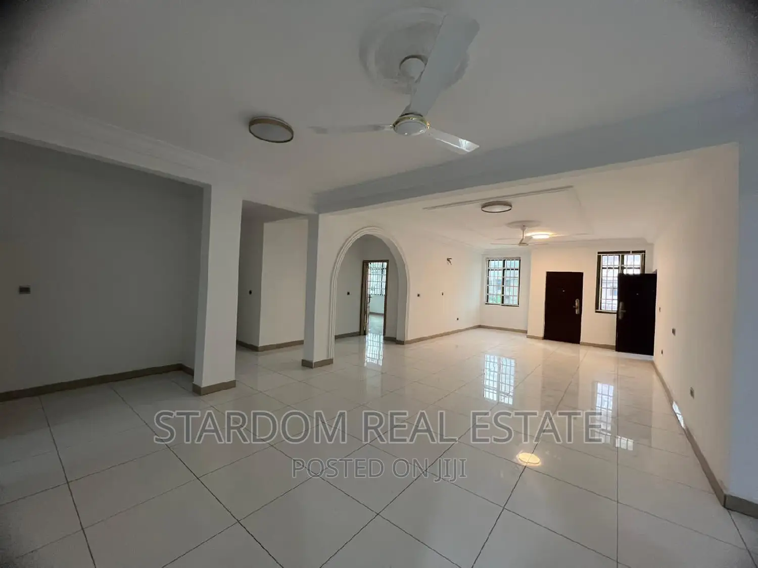 3bdrm Apartment in Adjiriganor for rent