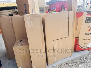 B550 410W Soundbar With Woofer Black Samsung .