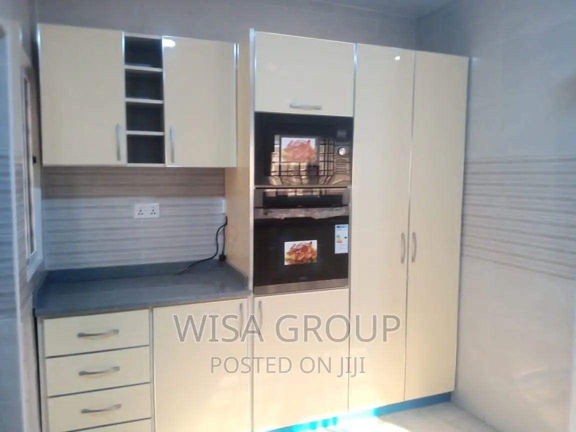 4bdrm Duplex in Wisa Groups, Last Stop for rent