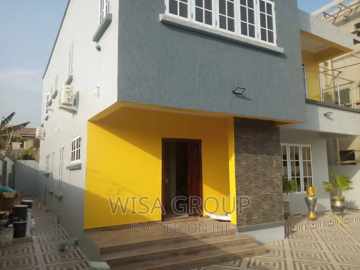4bdrm Duplex in Wisa Groups, Last Stop for rent