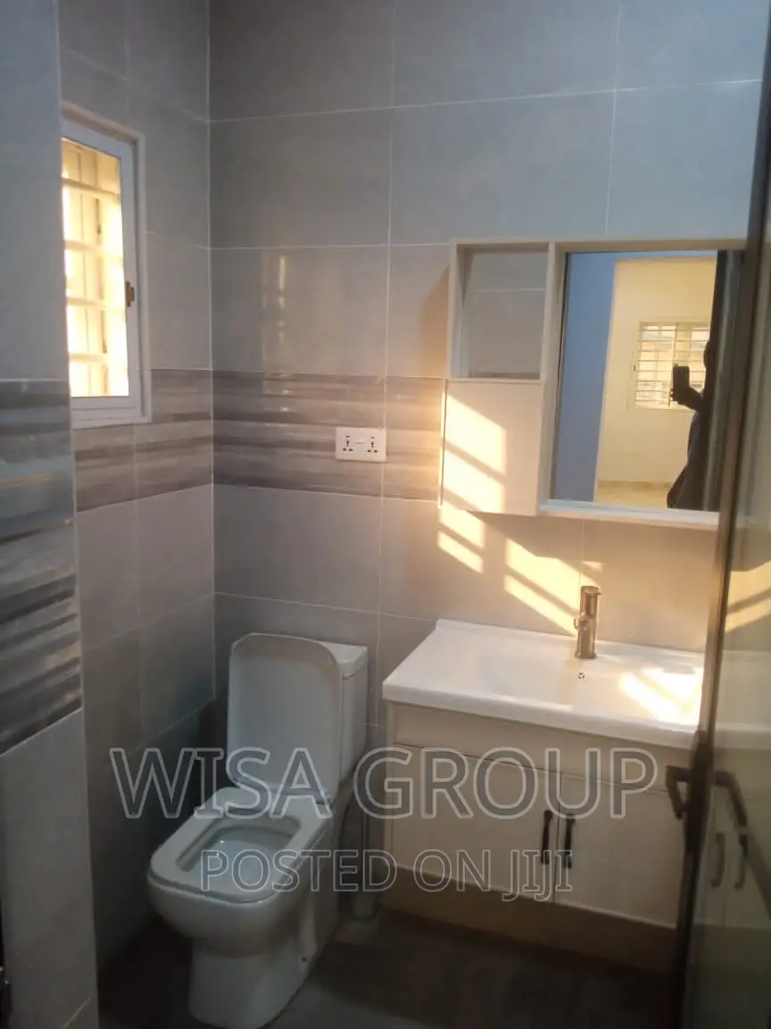 4bdrm Duplex in Wisa Groups, Last Stop for rent