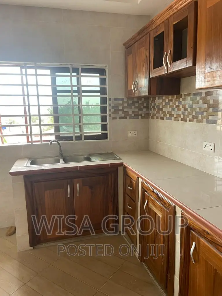 1bdrm Apartment in Wisa Groups, Last Stop for rent