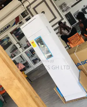 Floor Standing 2.5hp Split Gas Nasco White Airconditioner