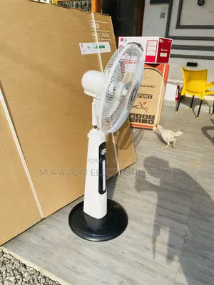 Energy Efficient Clinette Rechargeable Standing Fan