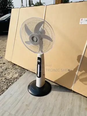Newly in Stock Clinette Rechargeable Fan + Solar Panel
