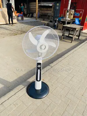 Classic Designed Clinette Rechargeable Fan + Solar Panel