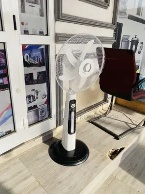 Unique Designed Clinette Rechargeable Standing Fan + Solar