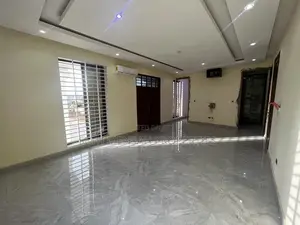 4bdrm Mansion in Skm, East Legon for sale
