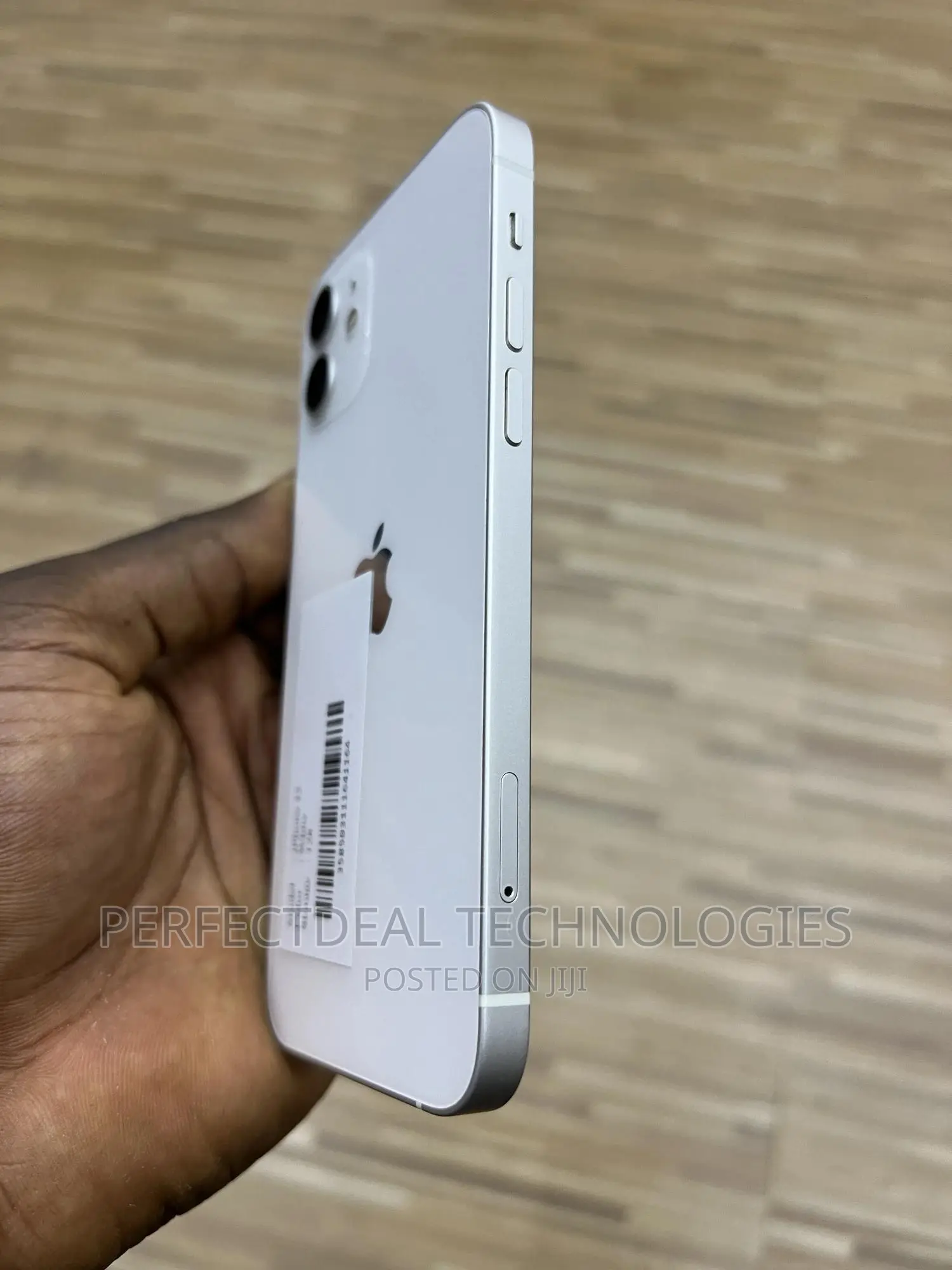 New Apple iPhone 12 128 GB White