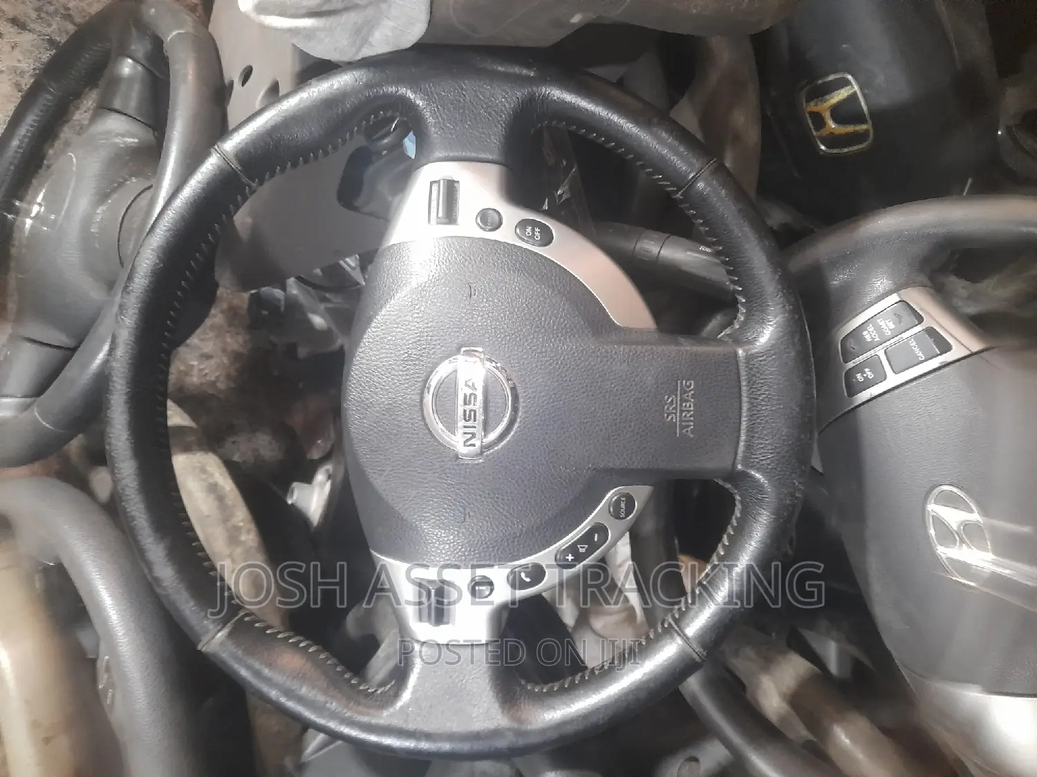 Nissan Rogue Steering Airbeg