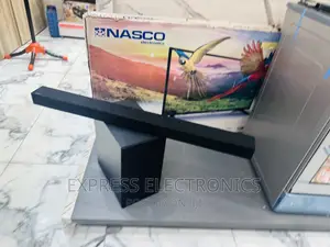 A450 Soundbar With Samsung 300W Black .