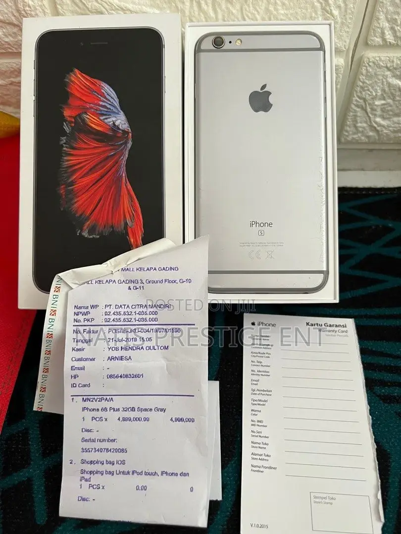 New Apple iPhone 6s Plus 32 GB Black