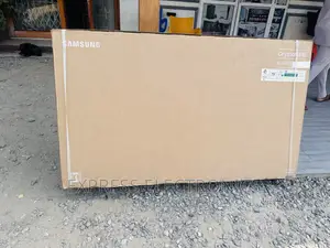 Real Smart Samsung 55”Au7000 Uhd Samsung Tv-