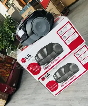 LG Electric Black/Red Vacuum Cleaner 2000W Vc5420nntr