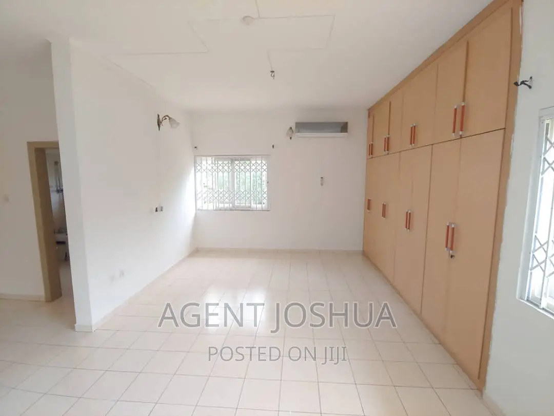 3bdrm House in Regimanuel Diamond, Spintex for rent