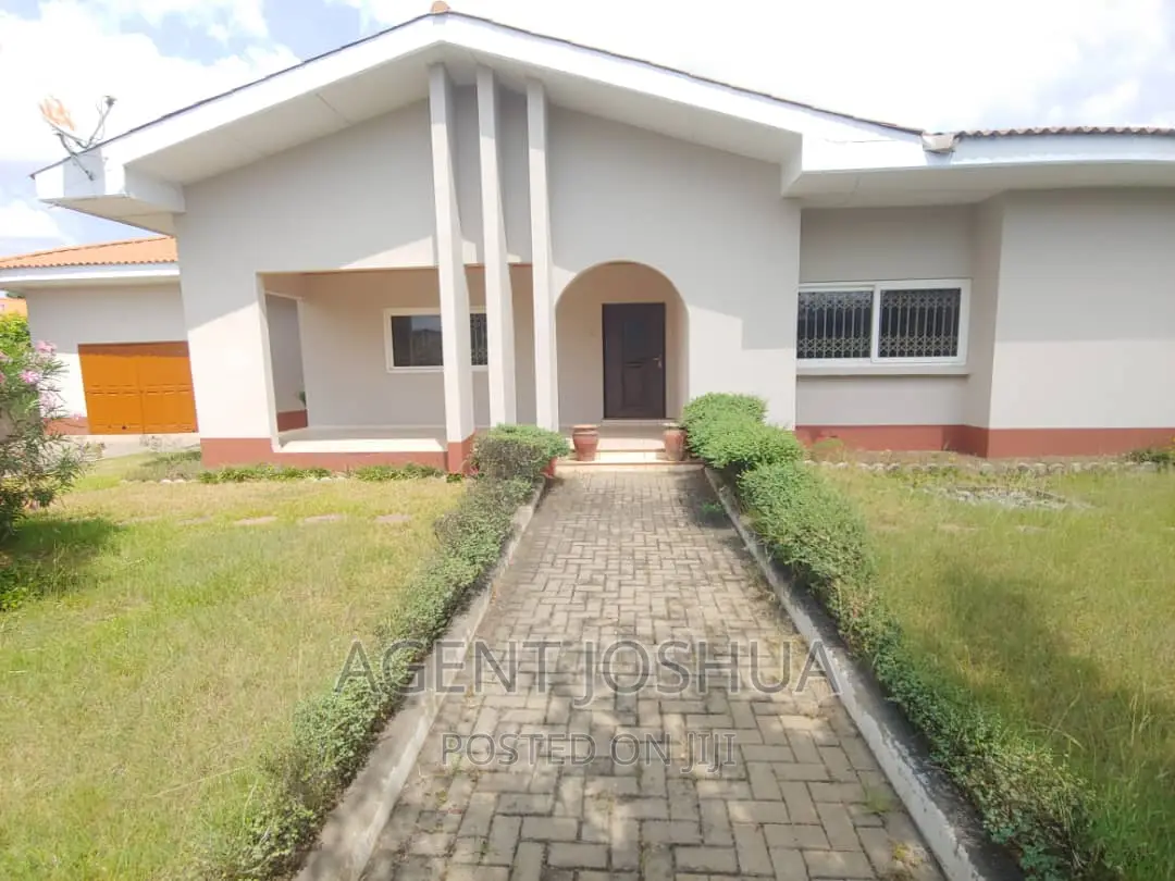 3bdrm House in Regimanuel Diamond, Spintex for rent